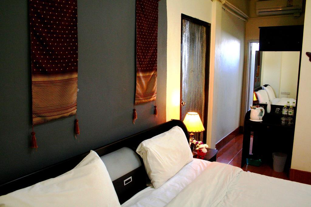 2Gether Guesthouse Karon Rom bilde