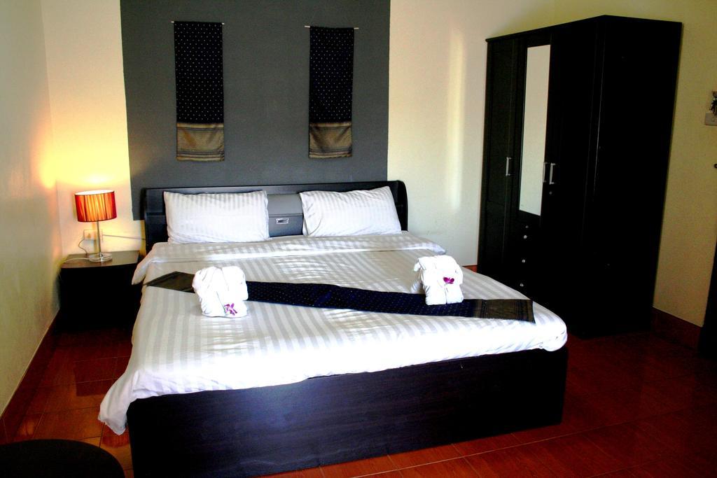 2Gether Guesthouse Karon Rom bilde