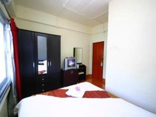 2Gether Guesthouse Karon Eksteriør bilde